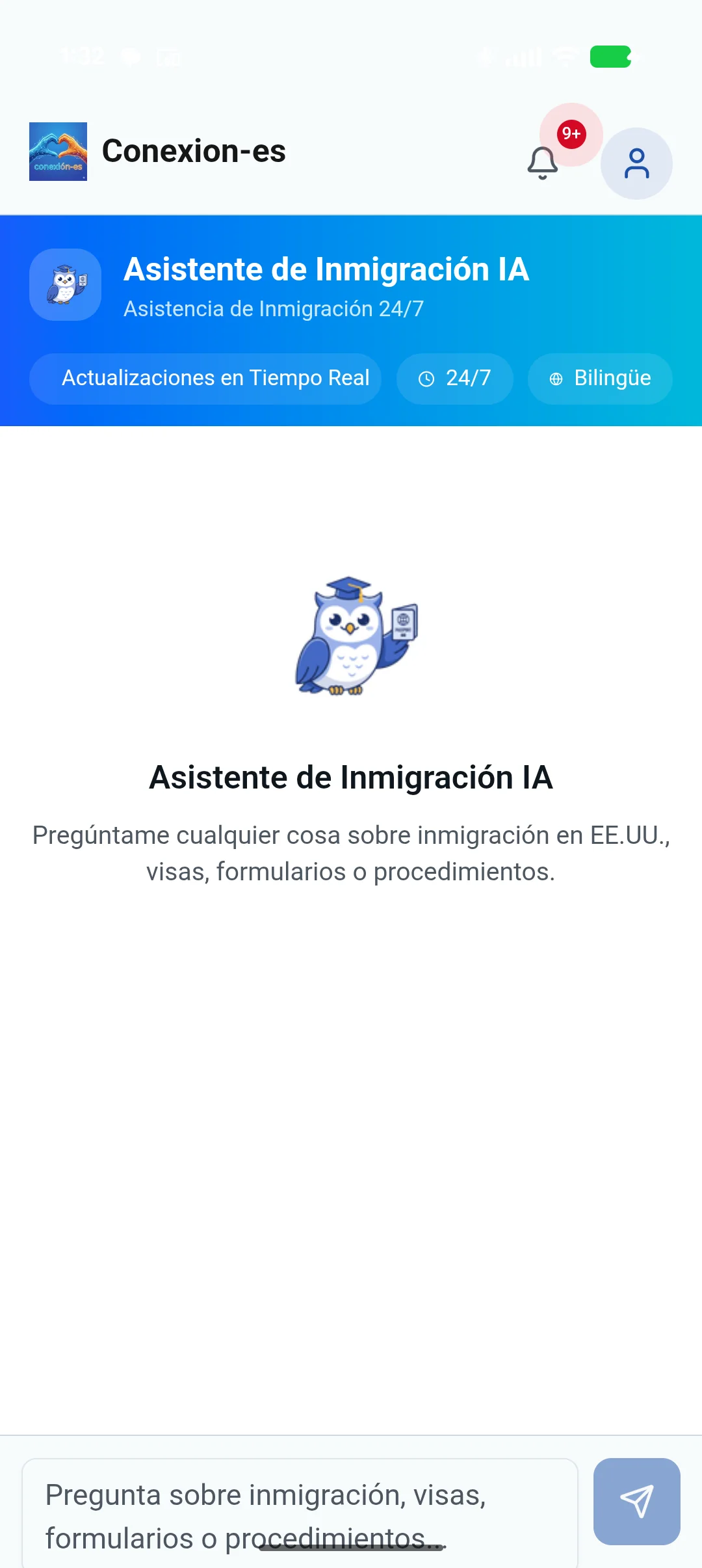Pantalla del Asistente IA de Conexión-es respondiendo una pregunta de inmigración en español